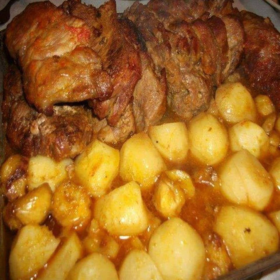 Lombo de porco com castanhas e batatas