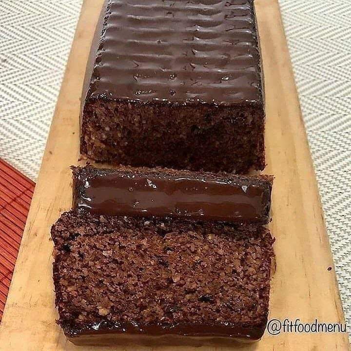 Bolo de chocolate com banana sem farinha